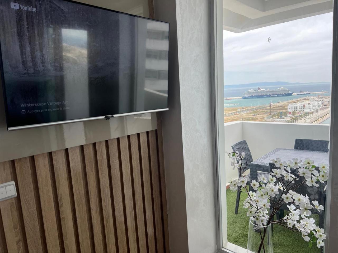 Vue Panoramique Sur La Mer-Centre Ville-Moderne Tanger Extérieur photo